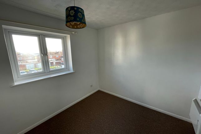 33 Grebe Court,, Grebe Road, Somerset photo 5
