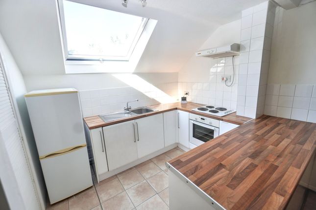Flat 19, Davies Court Carrington Road, High Wycombe photo 2
