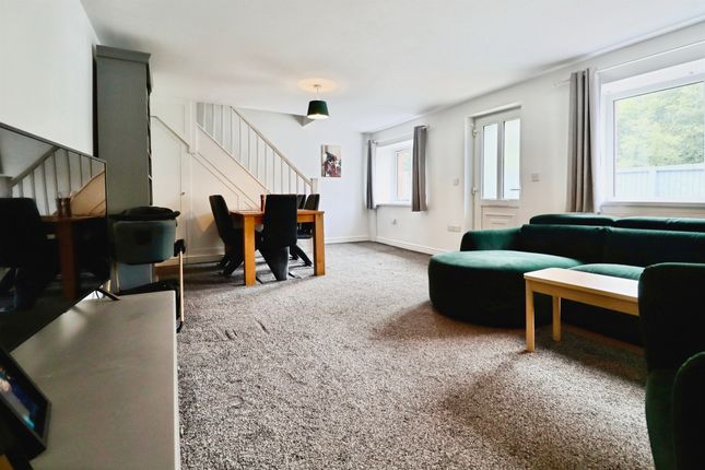 42, Hopkinstown Road, Pontypridd photo 4