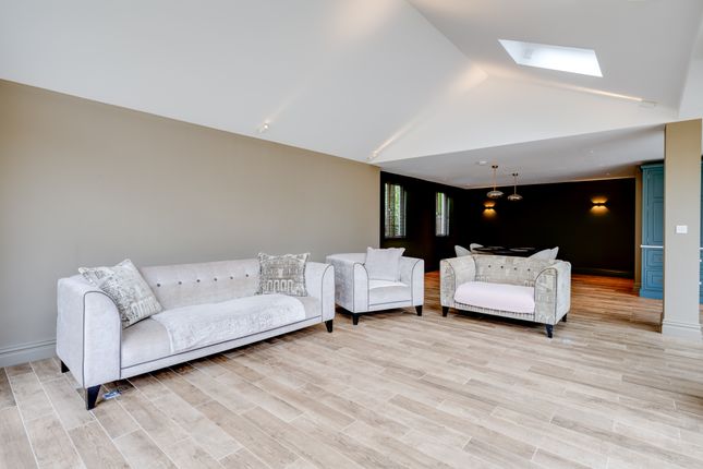 102 Woodbridge Road Brighter-45