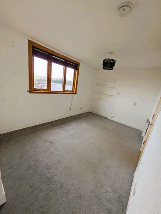 Thumbnail Flat to rent in Damacre Road, Brechin