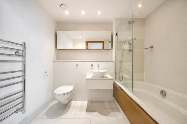 Flat 6 Crown Court, 123, Park Road, London photo 5