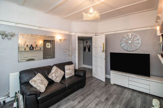 Flat for sale in Station Road, Westcliff-On-Sea