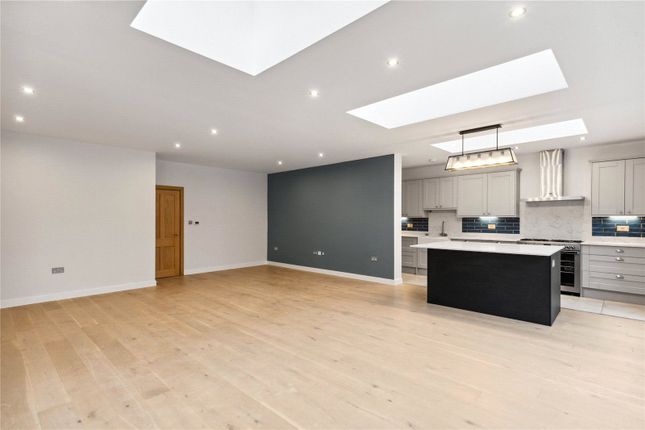 171, Mortlake Road, Surrey photo 4