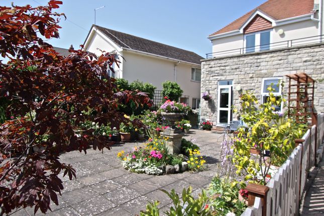 Flat 1, The Aspens, Northbrook Road, Swanage photo 2