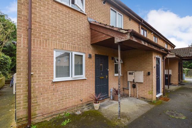 Thumbnail Flat for sale in Sargents Court, Stamford
