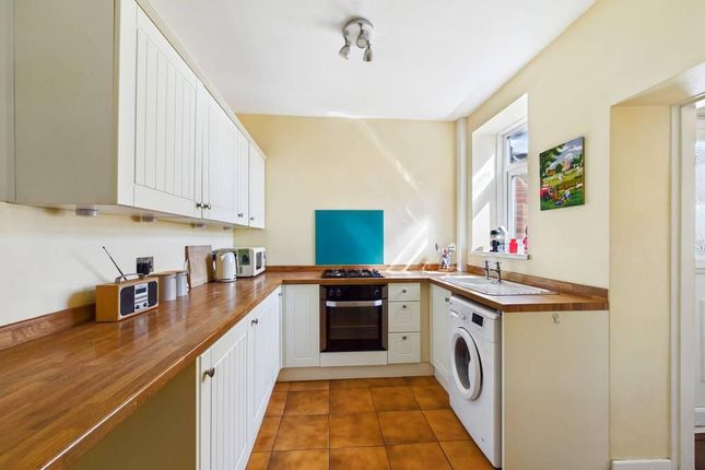 67, Highfield Road, Pontefract photo 3