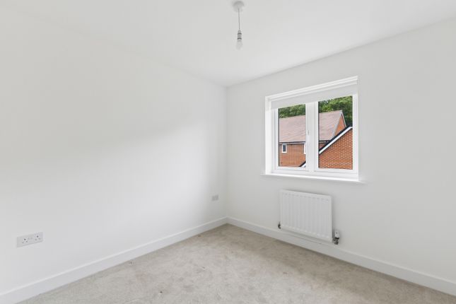 19 Willowherb Drive - Eveleigh RL, Leaf Living at Whiteley Meadows, Whiteley, SO30, Whiteley photo 4