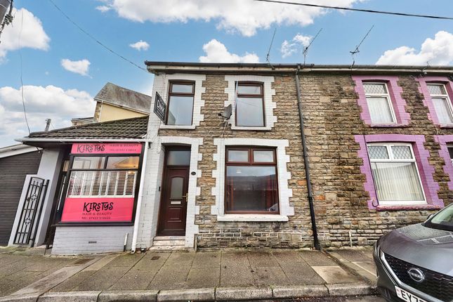 Terraced house to rent in Jubilee Road, Godreaman, Aberdare
