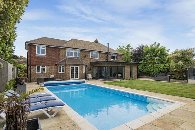 Cuckmere Cottage, Cuckmere Road, Seaford photo 2