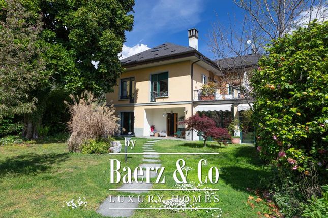 Villa for sale in Verbania, Province Of Verbano-Cusio-Ossola, Italy