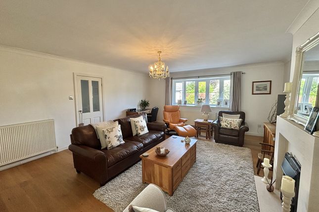 12, Parc Cawdor, Llandeilo photo 3