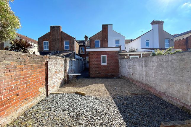 Terraced house to rent in Darlington Road, Southsea