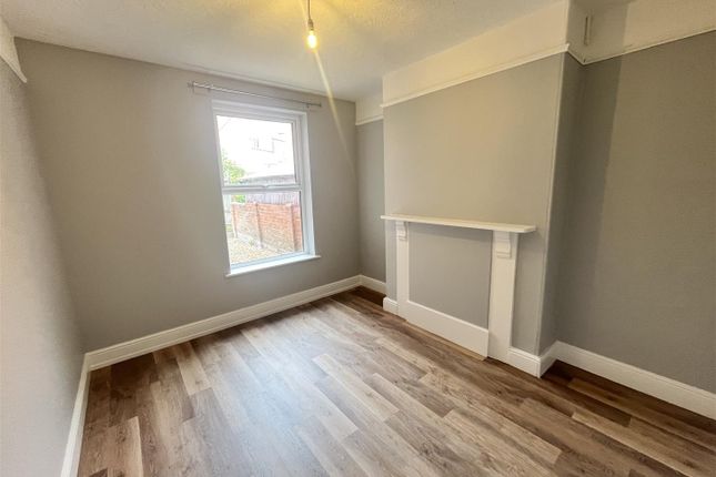 48, Crofton Park, Yeovil photo 4