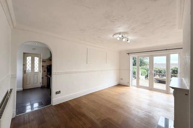104, Fairfield Hill, West Yorkshire photo 5