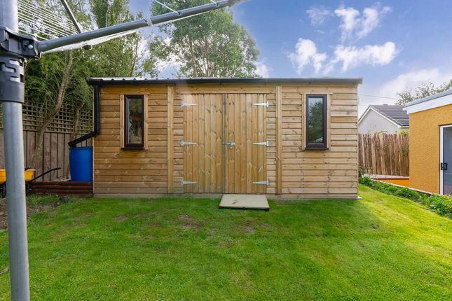 Detached bungalow for sale in 23, Bollan Drive, Glen Vine