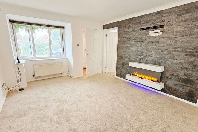 16, Abingdon Drive, Hereford photo 4