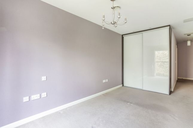 Flat to rent in London Road, Sunningdale, Ascot