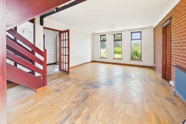 9 Broad Lane, Norwich photo 2