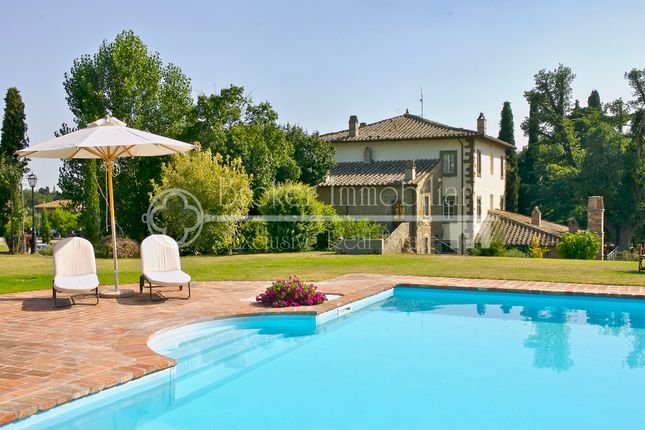 Thumbnail Villa for sale in Sc Del Sodo, Cortona, Arezzo, Tuscany, Italy