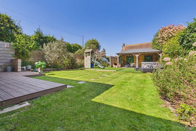 Rosemount, Elm Grove, Lancing photo 2