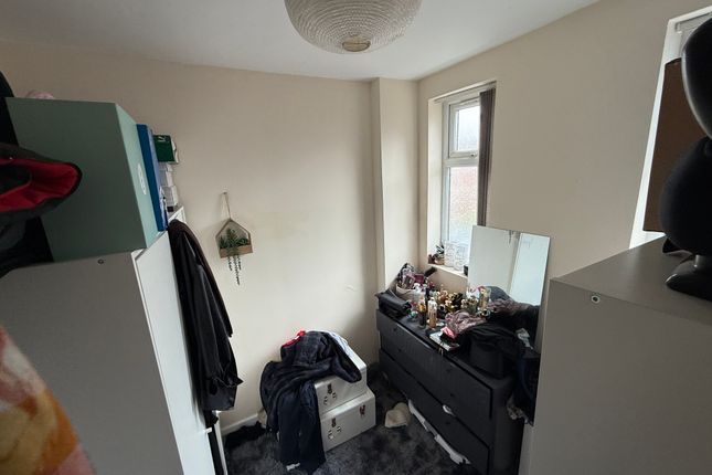 Flat 2, 204, Rookery Road, Birmingham photo 2