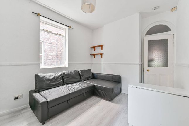 Thumbnail Flat to rent in Crownstone Road, Brixton, London
