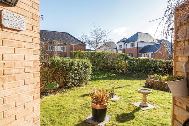 5, Teal Way, Millbrook Village photo 4