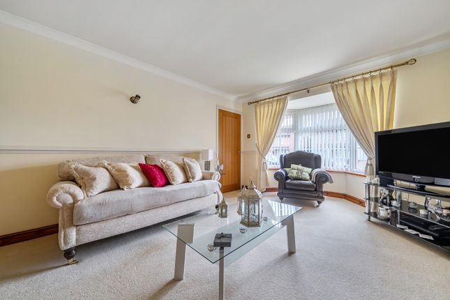 4-bed house on 27, Sapphire Ridge, Waterlooville, £475,000