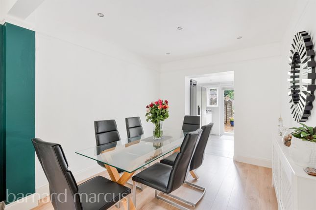 101, Cromwell Road, Caterham photo 3