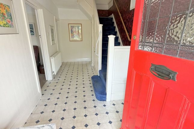32, Twemlow Avenue, Poole photo 3