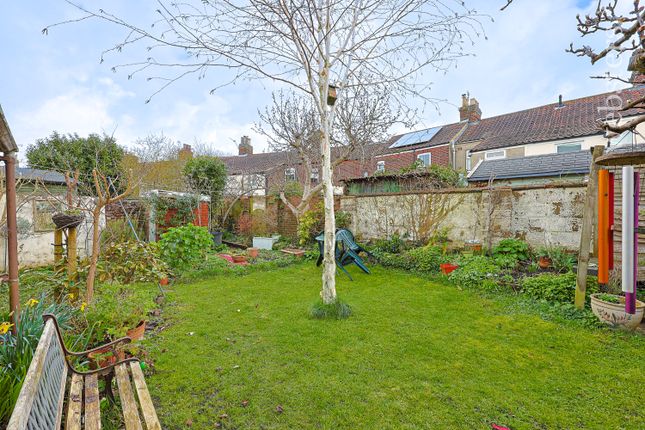 Terraced house for sale in Cambridge Street, Norwich