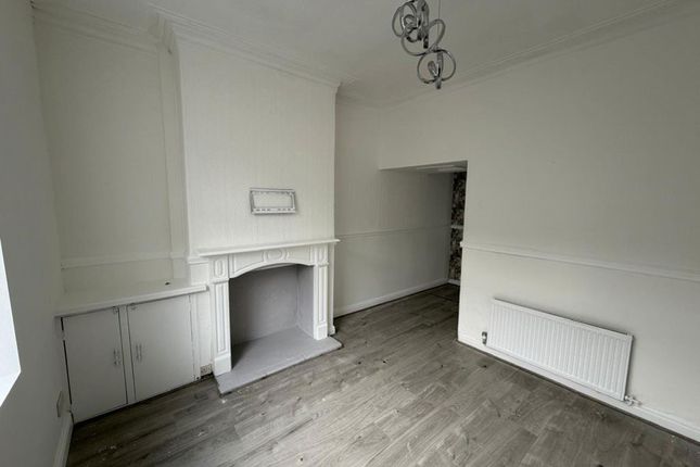 Admiral Street, Burnley photo 3