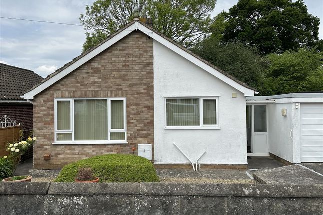 Thumbnail Semi-detached bungalow to rent in Beechwood Road, Nailsea, North Somerset