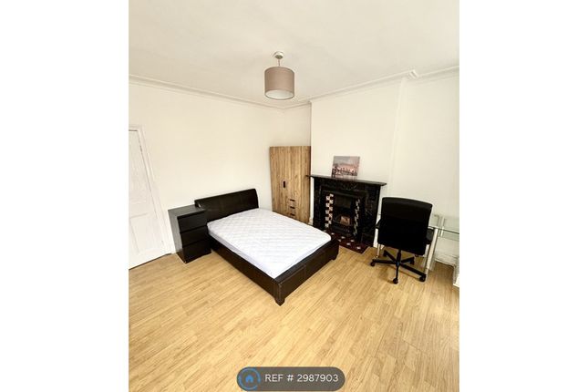 Hunter Hill Road, Sheffield photo 3