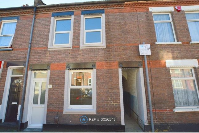 Frederick St, Luton photo 2