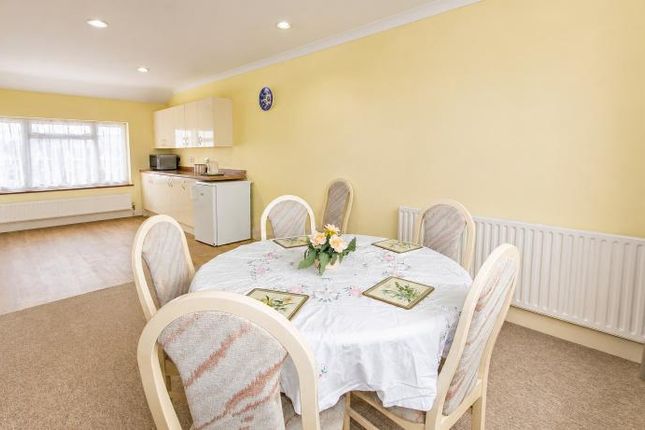 1 Crossways, Alderney photo 3