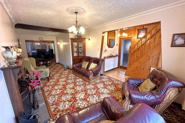 41, Sibcy Lane, Newark photo 2