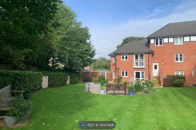 Apartment, Davies Court Metcalfe Drive, Stockport photo 4