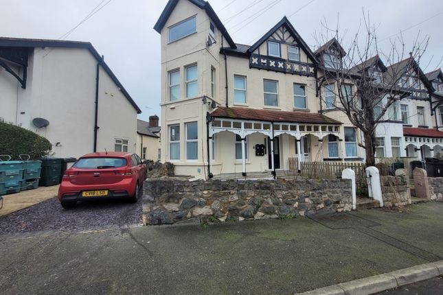 Thumbnail Flat to rent in Upper Promenade, Bae Colwyn