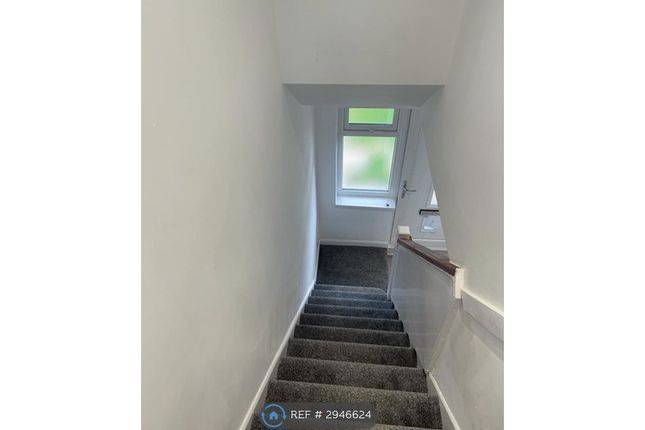 Washington Drive, Slough photo 3
