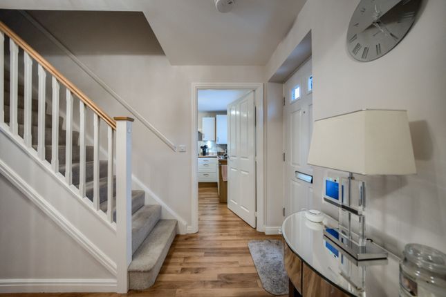 9, Spearhead Road, Alcester photo 3