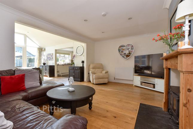 12, Yaverland Close, Sandown photo 4