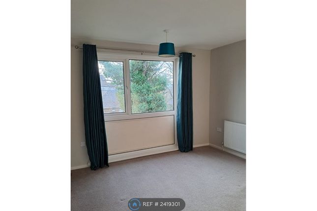Manor Court, Lowton, Warrington photo 4