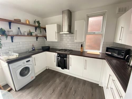 Room 1, 341A Aigburth Road, Liverpool photo 5
