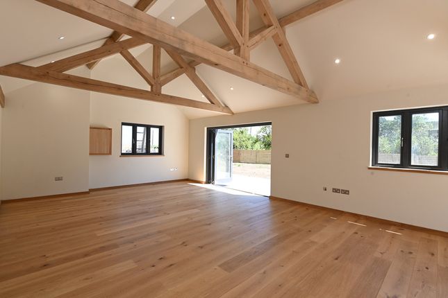 Flint Barn, Church Road, Stowmarket photo 4