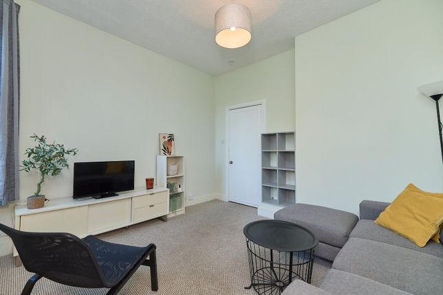 204 Union Grove, Aberdeen photo 2