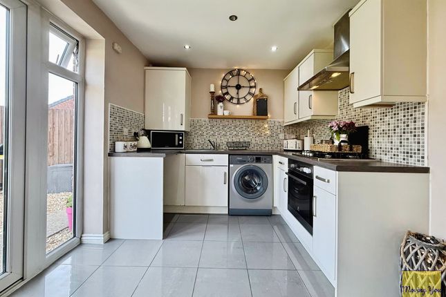 58 Golwg Y Mynydd, Swansea photo 4