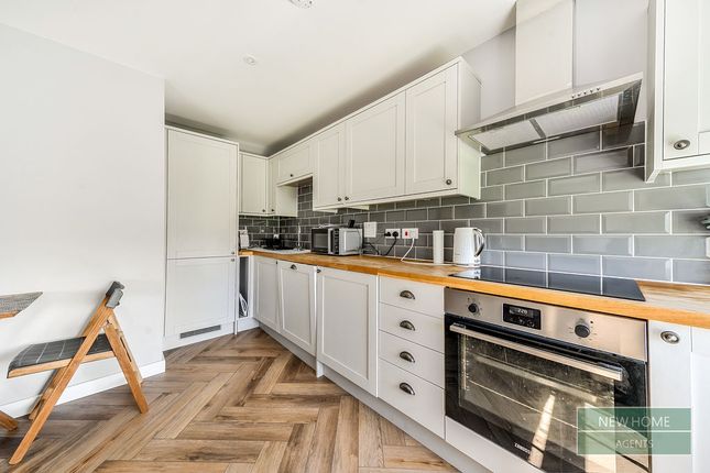 Flat 2, Rosehill Villa, Winchester Road, Southampton photo 4