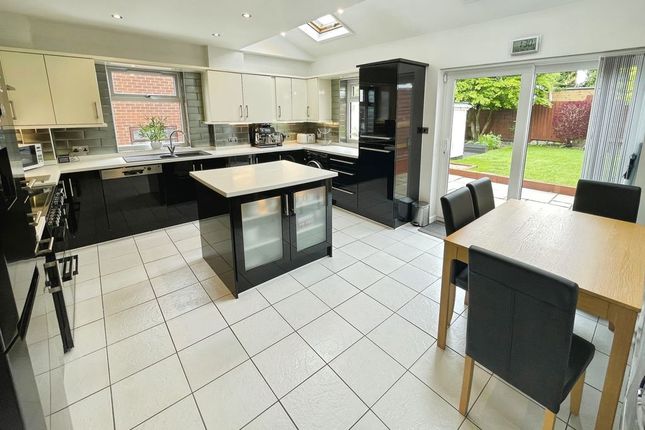 13, Barnfield Close, Bolton photo 2